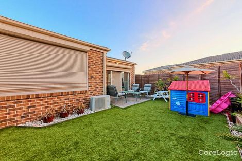 Property photo of 3/9 Saddle Wynd Truganina VIC 3029