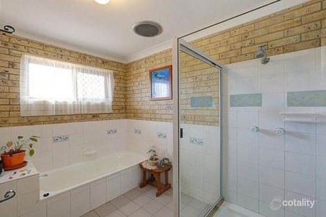 37 Tanderra Dr, South Kolan, QLD 4670