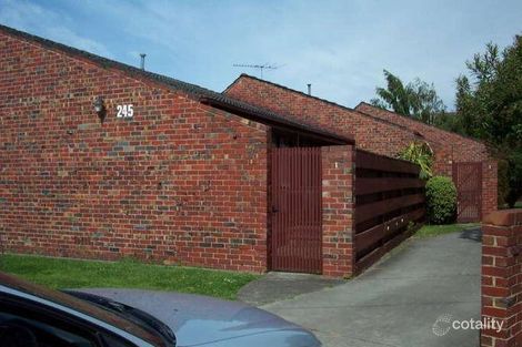 Property photo of 2/245 Pascoe Vale Road Essendon VIC 3040