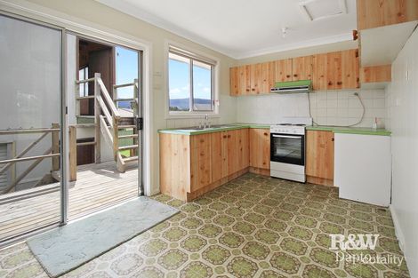 Property photo of 6 Allawah Place Koonawarra NSW 2530