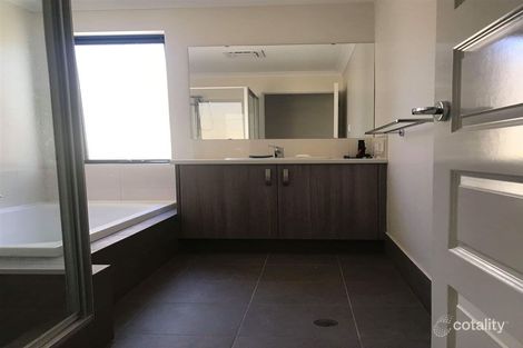 Property photo of 34 Belcastro Way Madeley WA 6065