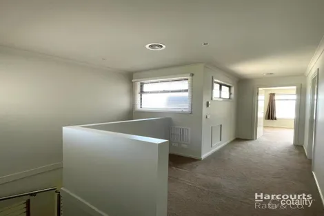 Property photo of 11 The Dairy Epping VIC 3076