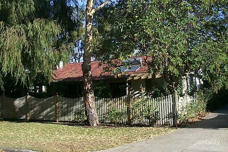 5 Nairn Rd, Applecross, WA 6153