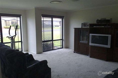 Property photo of 11 Kestrel Drive Highfields QLD 4352