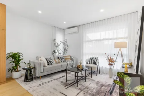 Property photo of 23 Miles Street Deer Park VIC 3023