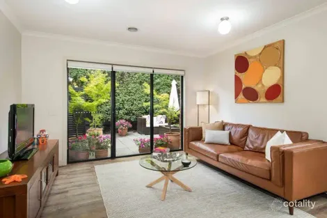 Property photo of 2/2 Asquith Street Box Hill South VIC 3128