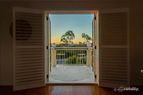 Property photo of 4 Trinity Place Sun Valley QLD 4680