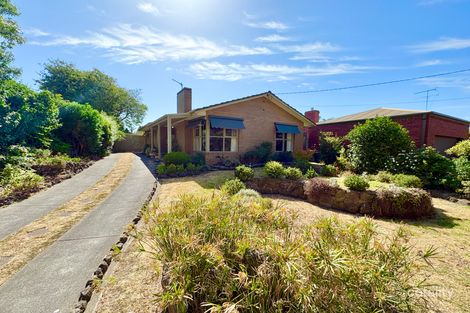 37 Gairloch Gr, Newtown, VIC 3220