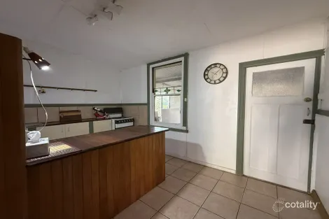 Property photo of 2 Fifth Street Quorn SA 5433