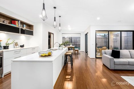 Property photo of 1 Wakehurst Way Officer VIC 3809