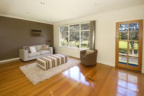 Property photo of 2 Railway Road Briar Hill VIC 3088