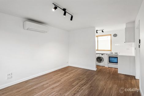 Property photo of 2/70 Carlisle Street St Kilda VIC 3182