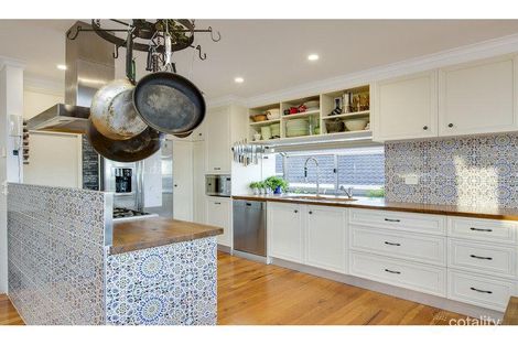 Property photo of 40 Devon Street Dromana VIC 3936