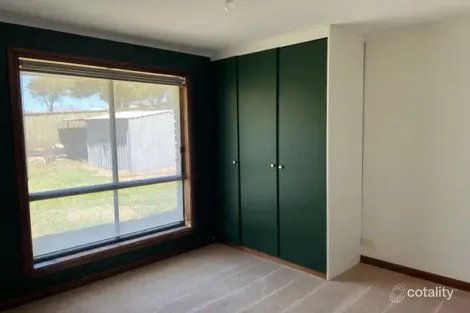 Property photo of 15 Lexington Crescent Mount Gambier SA 5290