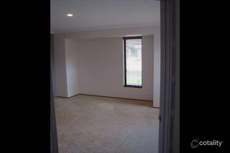 Property photo of 37 Simmonds Pass Ellenbrook WA 6069