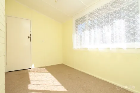 Property photo of 18 Priestley Street Embleton WA 6062