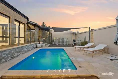 Property photo of 6 Midland Elbow Mindarie WA 6030