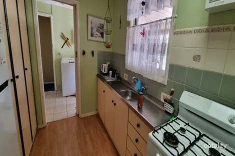 Property photo of 5 Guy Street Christie Downs SA 5164