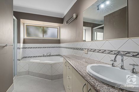 Property photo of 2/11 Conway Court Wodonga VIC 3690