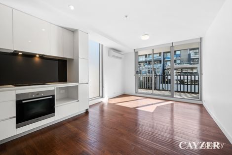 Property photo of 223/70 Nott Street Port Melbourne VIC 3207