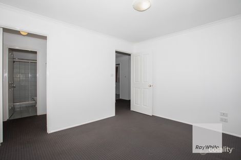 Property photo of 6 Twyford Close Hillside VIC 3037