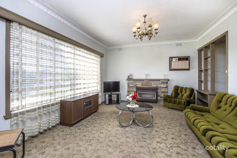 Property photo of 37 The Crossway Keilor East VIC 3033