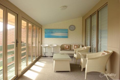 Property photo of 22/2 Langi Place Ocean Shores NSW 2483