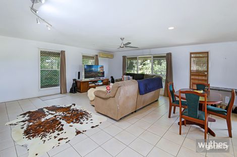 Property photo of 15 Pine Tree Drive Lake Macdonald QLD 4563