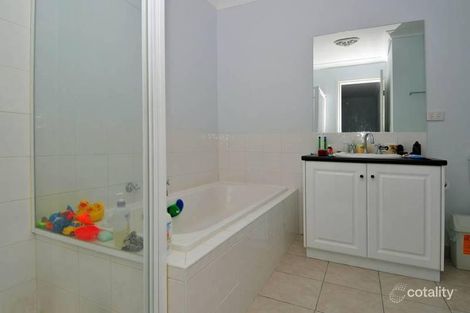 Property photo of 10 Pampas Lane Cairnlea VIC 3023