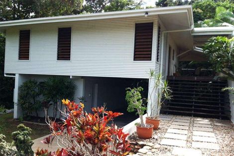 1 Tramline Rd, Etty Bay, QLD 4858