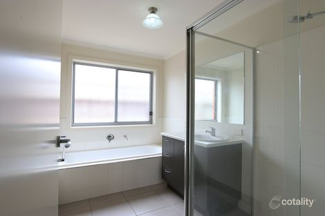 Property photo of 6 Lavender Place Inverloch VIC 3996