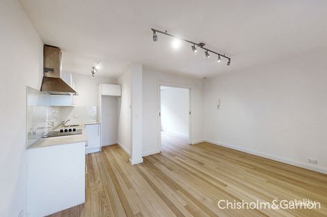 Property photo of 2/6 Wave Street Elwood VIC 3184