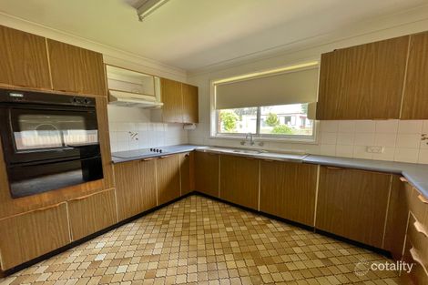 Property photo of 13 Willawong Street Young NSW 2594