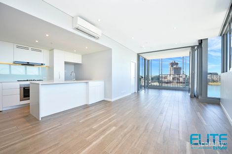 Property photo of 910/3 Foreshore Place Wentworth Point NSW 2127