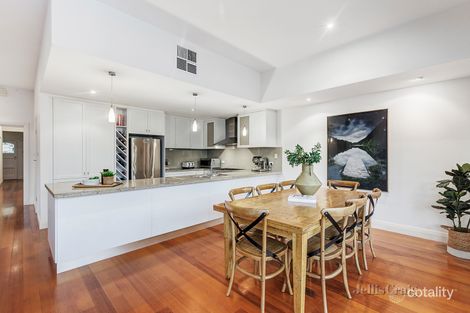 Property photo of 126 McKinnon Road McKinnon VIC 3204