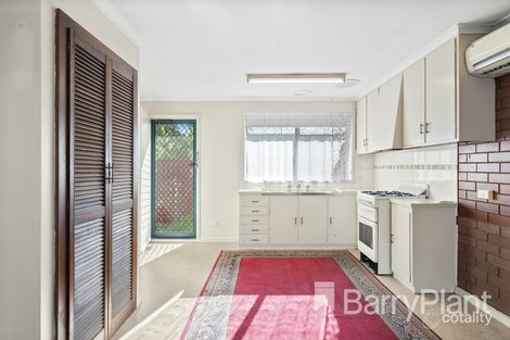 2/412 Gillies St N, Wendouree, VIC 3355