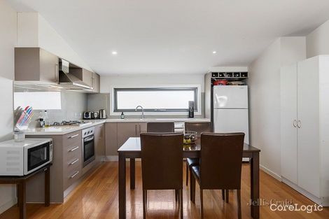 Property photo of 2/1 Collier Crescent Brunswick VIC 3056