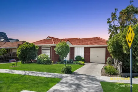 1/77 Somerset Dr, Sunshine North, VIC 3020