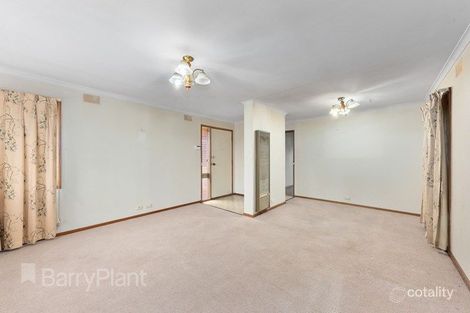 Property photo of 1 Valewood Drive Kealba VIC 3021