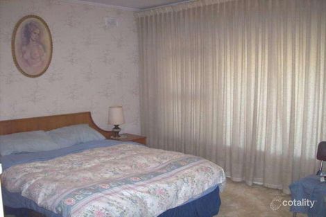 Property photo of 1 Kentwood Road Morphett Vale SA 5162