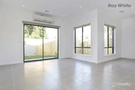Property photo of 2/5 Heysham Place Keilor Downs VIC 3038