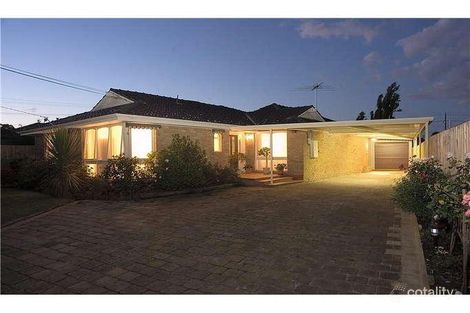 Property photo of 2 Rowan Drive Kealba VIC 3021