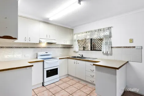 Property photo of 14 Stuart Court Granville QLD 4650