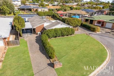 Property photo of 9 Yellowpatch Avenue Clinton QLD 4680