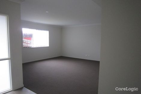 Property photo of 63 Nigella Circuit Hamlyn Terrace NSW 2259
