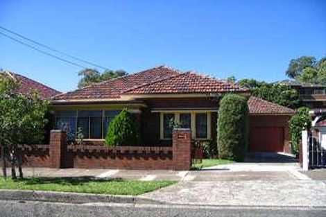 19 Elizabeth Ave, Dulwich Hill, NSW 2203