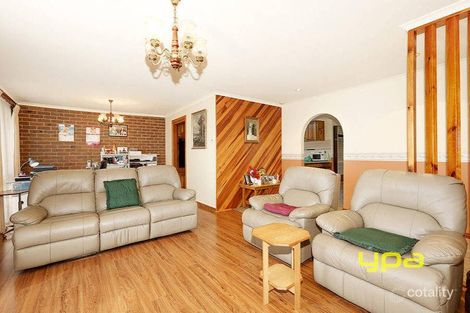 Property photo of 7 Birralee Square Keilor Downs VIC 3038