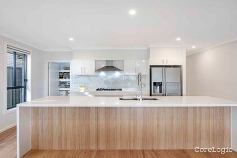 Property photo of 12 Yating Avenue Tallawong NSW 2762