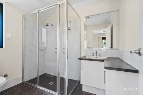 Property photo of 3 Barrington Approach Lakelands WA 6180