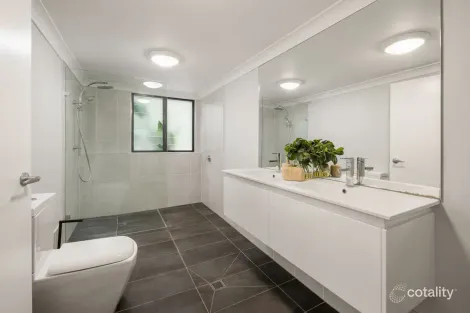 Property photo of 32 Beard Street Auchenflower QLD 4066